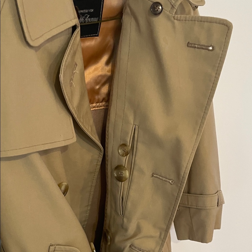 Saks Fifth Avenue Boys Double-Breasted Tan Trench Coat - Picture 5 of 8
